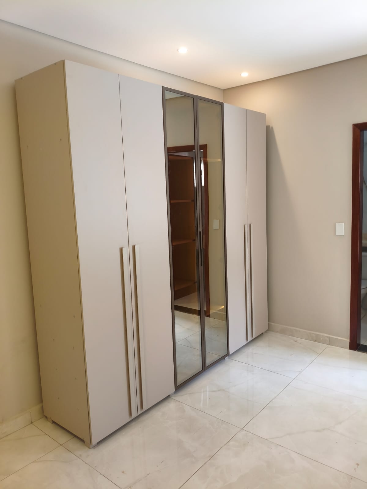 Roupeiro Modernita — foto 4