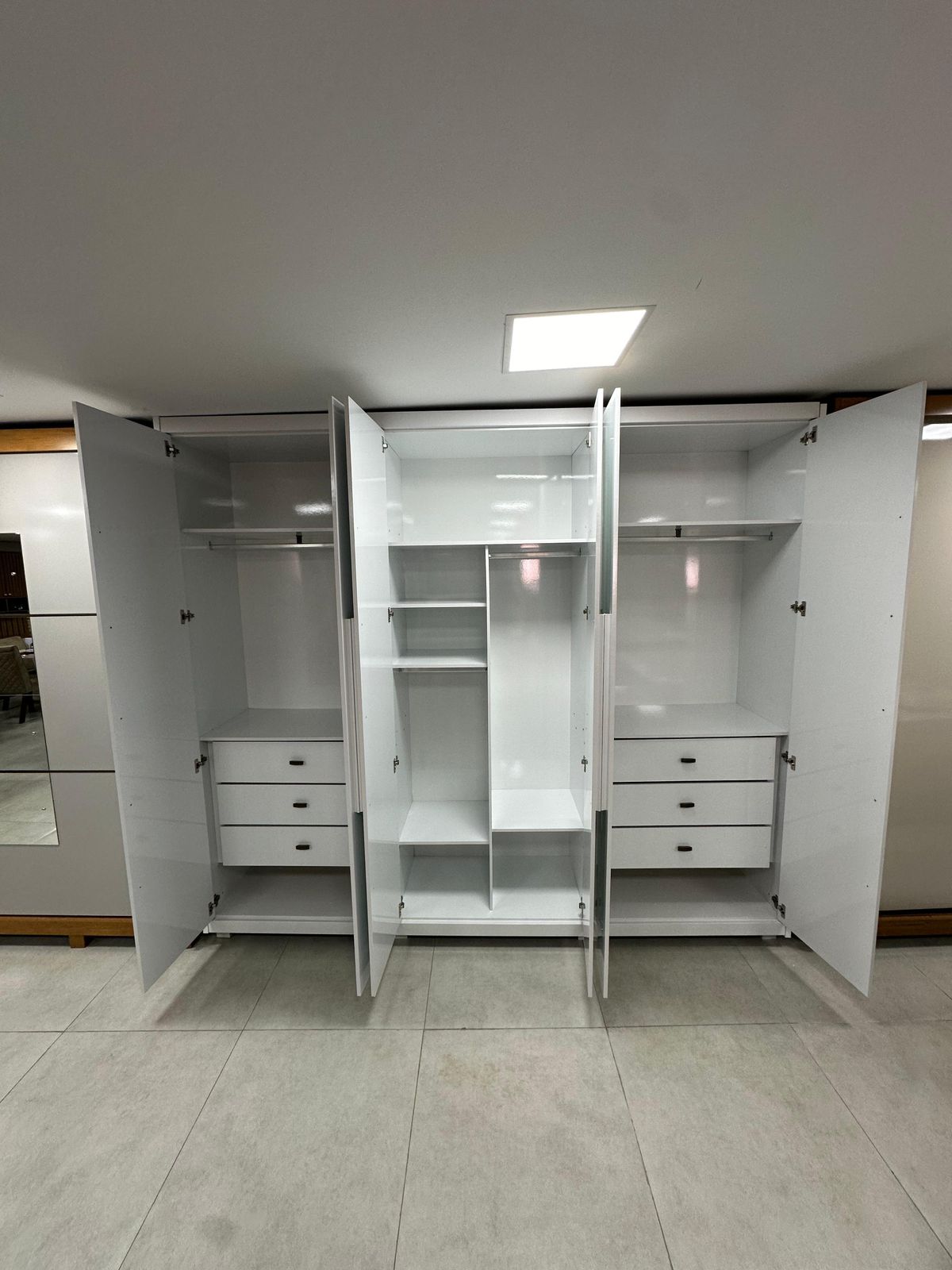 Guarda-Roupa Sedan — foto 4
